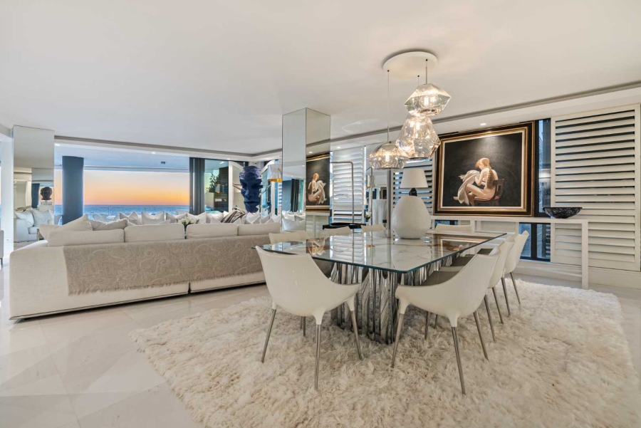 4 Bedroom Property for Sale in Clifton Western Cape